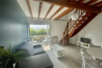 Image de Appartement avec balcon, à deux pas de la plage