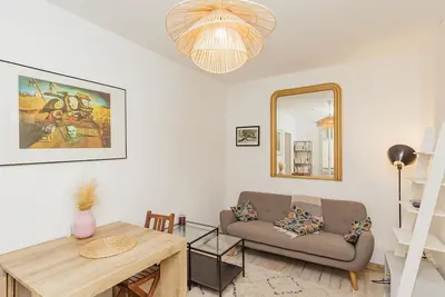 Image de Charmant 30 M² Pour 2 Avec Tout Confort à Paris