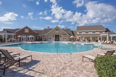 Image de Relax in Style: 2br Condo w/ Balcony at Wyndham Gg