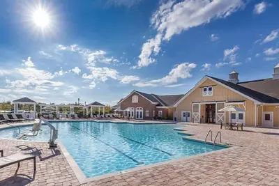 Image de Relax in Style: 3br Condo w/ Balcony @ Wyndham Gg