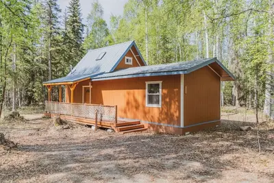 Image de 9713 Salcha Dr, Salcha Ak  · Lake Chateau's Private Cabin