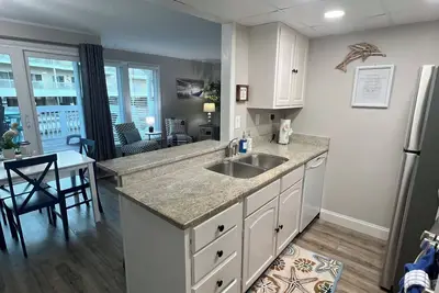 Image de Sandpiper Cove 1044 Beach Services