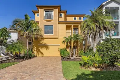 Image de Guest Favorite, Premier Location! \"The Mac\" Beach House! 7 Day+ Discount!