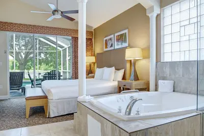 Image de Relax and enjoy the sunsets at this fully equipped 3 Bedroom Home