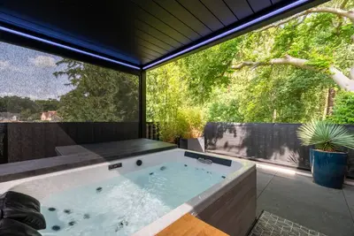 Image de Villa de Luxe avec Spa & Billard