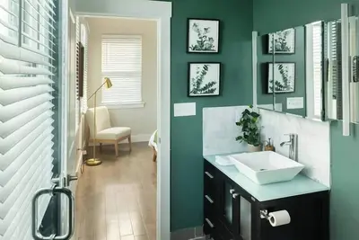 Image de Downtown, contemporary, 2 bedroom, Roof Terrace! 2a