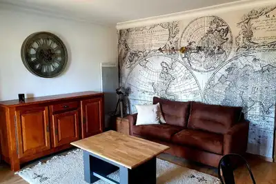 Image de Grand Appartement de 60m2 avec terrasse  sur le luxueux golf de pont royal<br>