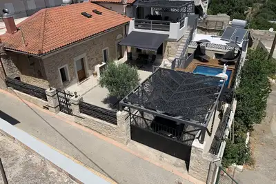 Image de Maison Thrapsano à Héraklion Crète pour jusqu'à 8 personnes
