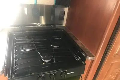 Image de 39' Beautiful Camper With private yard