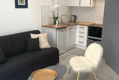 Image de Studio neuf, tout confort, vue mer