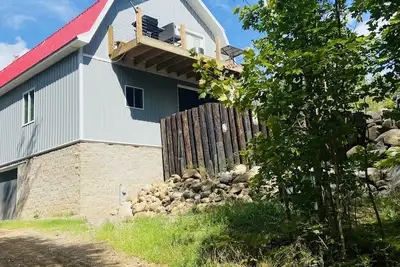 Image de All Season Barn on Private Lake-Atv Trail Access