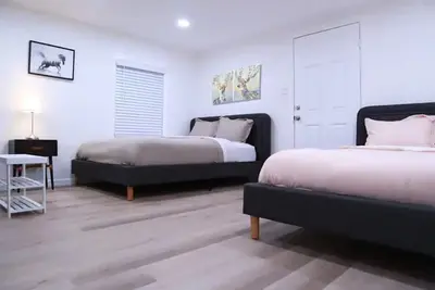 Image de Cute Small Studio | Trinity Groves