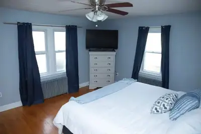 Image de Cozy 2 bedroom home located minutes from downtown