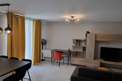 Image de Le Monti, Appartement haut de gamme proche airbus et 5 min du Meett, et aéroport