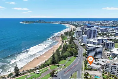 Image de Stunning Fully Renovated Beachfront Apartment – Belladoo, Mooloolaba