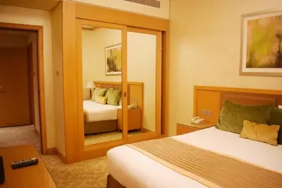 Image de One Bedroom Apartment Near Al Khan Super Market By Luxury Bookings