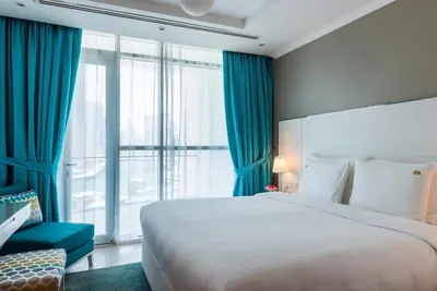 Image de One Bedroom Apartment Near Marina By Luxury Bookings