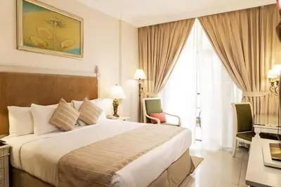 Image de One Bedroom Apartment Near Internet Metro Station By Luxury Bookings