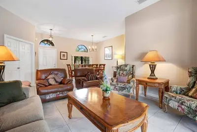 Image de Luxury Home, Arcade, Heated  Private Pool Free, Near Disneyland. Pet Friendly.