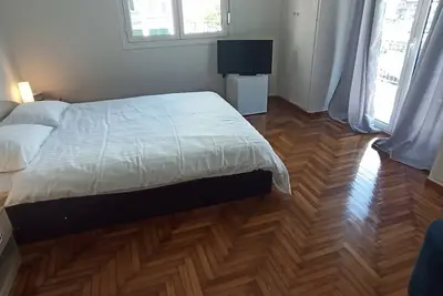 Image de Chris's Athens home in the center of everything