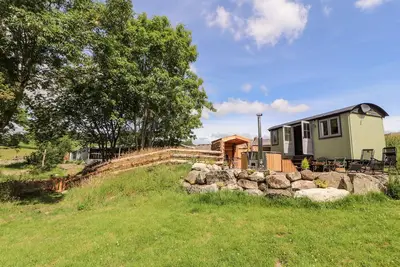 Image de The Moorhen Retreat, romantic, character holiday cottage in Trefonen