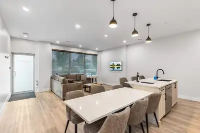 Image de 3-bedroom Daily Monthly Rates Available Unit 5