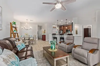 Image de Ground Floor Private! Live in Scottsdale Luxury!