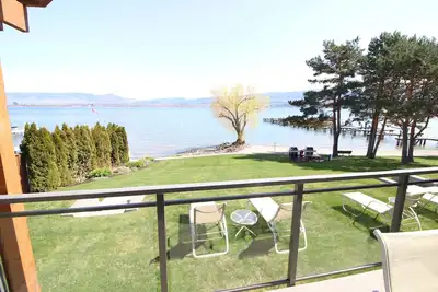 Image de Two Bedroom Townhouse at Casa Loma Lakeshore Resort on Okanagan Lake