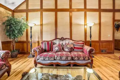 Image de Lovely 5 bed, 3-fullBath! 5 min to free way I-85
