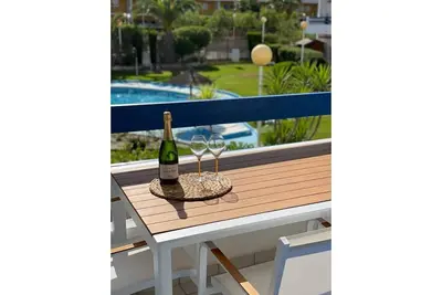 Image de Appartement Totalement Rénové- vue Piscine