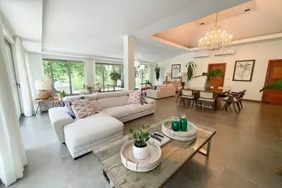 Image de Tropical Golf Villa in Walking Distance to the Beach