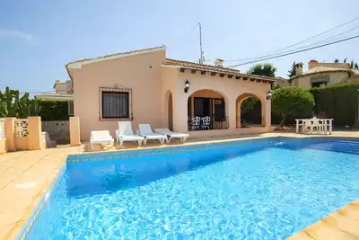Image de Belle maison de vacances privée avec climatisation, piscine privée, Wifi, Tv, terrasse, parking