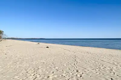 Image de Beach cottage : 4 beds 2 baths : 200ft from the beach