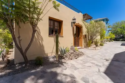Image de Relaxing home steps away from the Community Pool in Loreto Bay