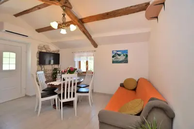 Image de Maison Carlo (89031-A1) - Krsan