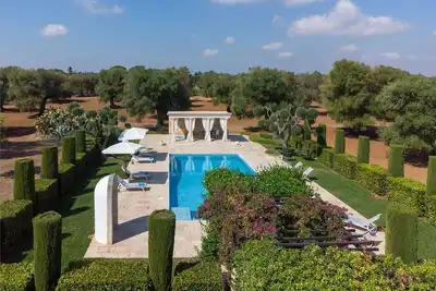 Image de Historic villa with private pool
