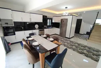 Image de Göcek Merkez 2km Müstakil Orman Manzaralı 4+1Villa