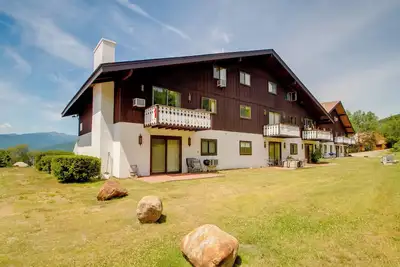 Image de Mountaintop Condo w\/ Great Mt Washington View