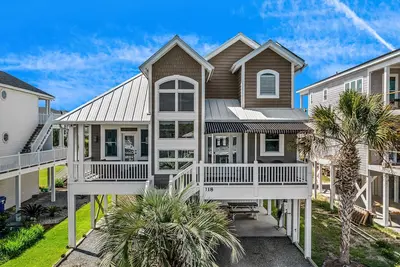 Image de \"The Salty Cloud\" - Dunes home w/ private pool, 3 bedrooms / 2. 5 baths, Pet Friendly