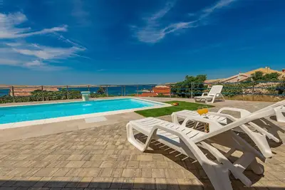Image de Superbe appartement à Kustici, Novalja