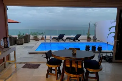 Image de Penthouse with private pool in Romantic Zone