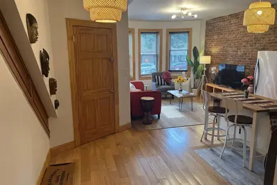 Image de Huge 2 Bedroom / 2 Bathroom Apt