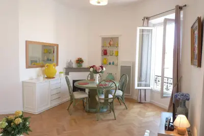 Image de Two bedrooms in the center of Cannes, 500 meters from the Palais des Festival and the Croisette - 1934