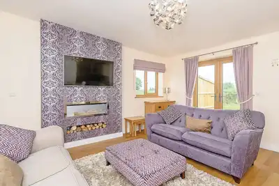 Image de Luxuriously presented cottage with amazing countryside views.