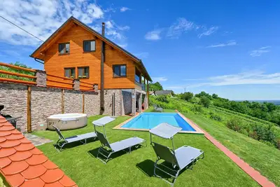 Image de Superbe maison à Grabrovnik avec sauna