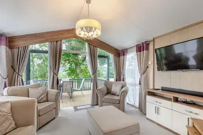 Image de Holiday Home with one double and two twin bedrooms.