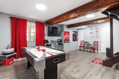 Image de Centrally Located 6 Bed Unit Near Osu Campus