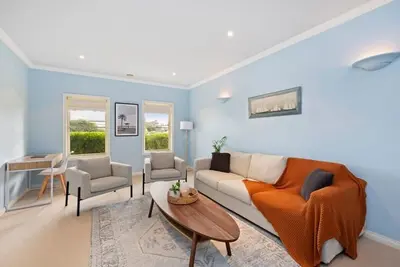 Image de Villa Avisa: 3 minute walk to White's Beach