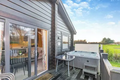 Image de 2 chambres Ă coucher Ă Snainton Luxury Lodges