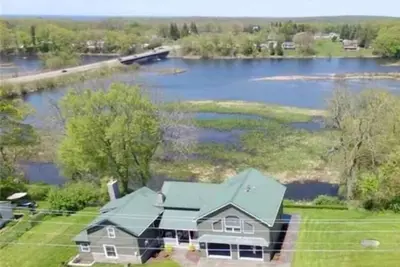 Image de Salmon River view!